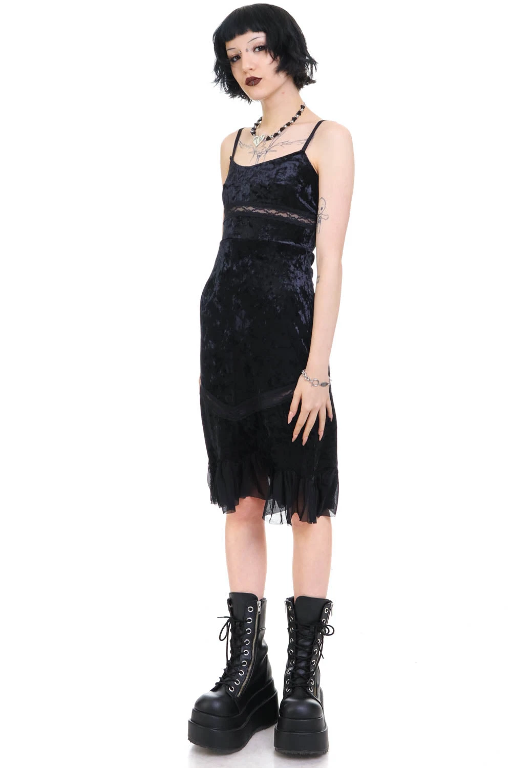 Luci Black Velvet Midi Dress 15 Luci Black Velvet Midi Dress - Image 15