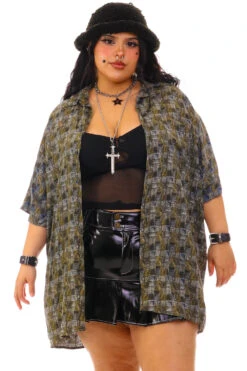 Vintage Classics - Short-Sleeve Patterned Button-Up Shirt -TUNNEL Vision Shop 256A3399 f4b1e15a bbb4 43f6 9f8a 87ec10e85b92