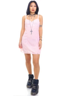 Vintage Classics - Slip Dresses 36 Vintage Classics - Slip Dresses -TUNNEL Vision Shop 256A4345 7ba0dc89 100e 4e73 b6f3 9ddc7b59128b