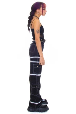 Black 5-in-1 Convertible Zip-Off Cargo Pants -TUNNEL Vision Shop 256A4773