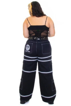 Black 5-in-1 Convertible Zip-Off Cargo Pants -TUNNEL Vision Shop 256A4964