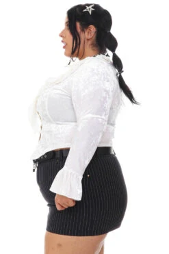 Vampy White Velvet Ruffle Blouse -TUNNEL Vision Shop 256A5649 315225d6 192c 4fe6 a2a0 e119fbd467b3