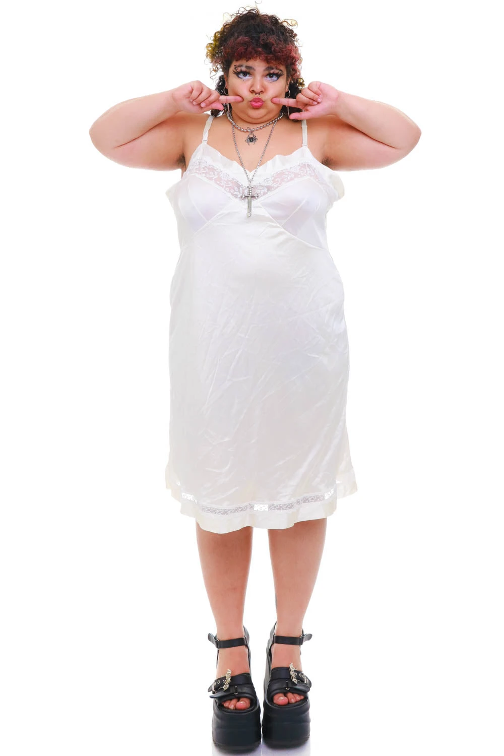 Vintage Classics - Slip Dresses 4 Vintage Classics - Slip Dresses - Image 4