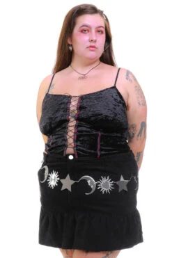 Ria Black Velvet Lace-Up Top -TUNNEL Vision Shop 256A8946 878be0cb 5052 4ec9 ab76 e8e4010da560