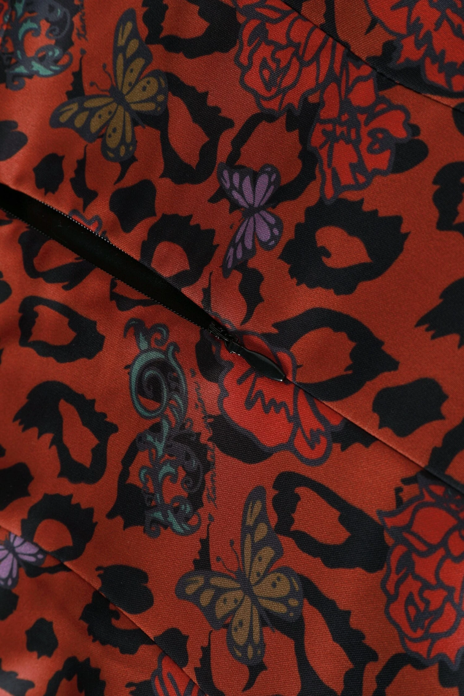 PRE-ORDER: Cora Rose & Thorn Printed Empire Waist Maxi Dress 7 PRE-ORDER: Cora Rose & Thorn Printed Empire Waist Maxi Dress - Image 7