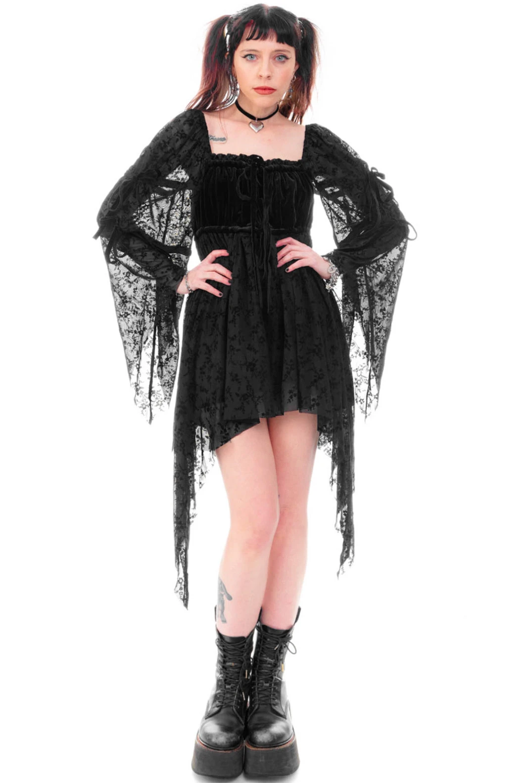 Desdemona Black Velvet Mix Dress 13 Desdemona Black Velvet Mix Dress - Image 13