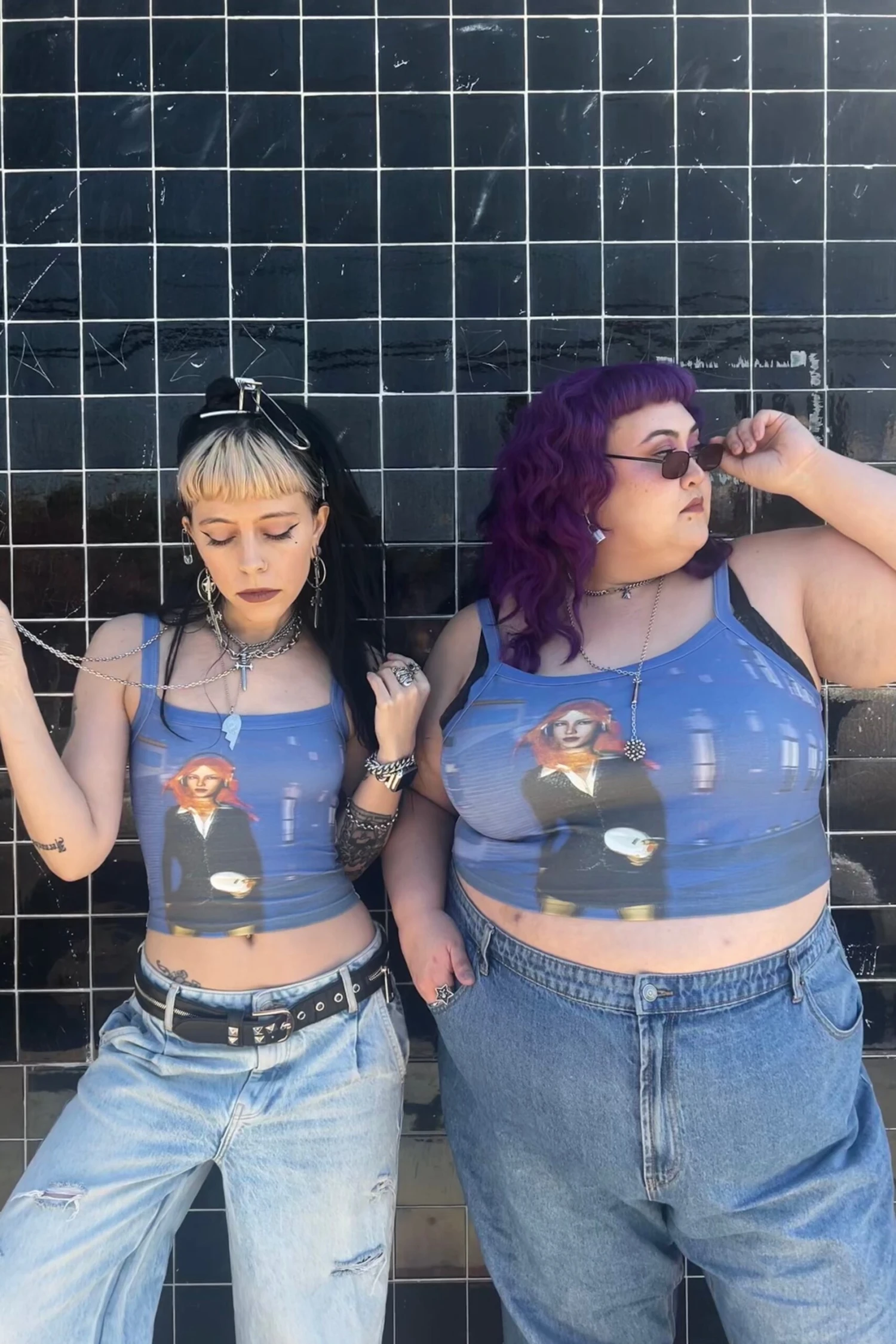 Lizzie Headphones Tank Top 4 Lizzie Headphones Tank Top - Image 4