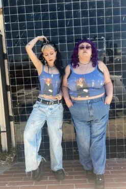 Lizzie Headphones Tank Top 24 Lizzie Headphones Tank Top -TUNNEL Vision Shop IMG 1585 1363d6f8 abbb 4816 971e 601d89770137