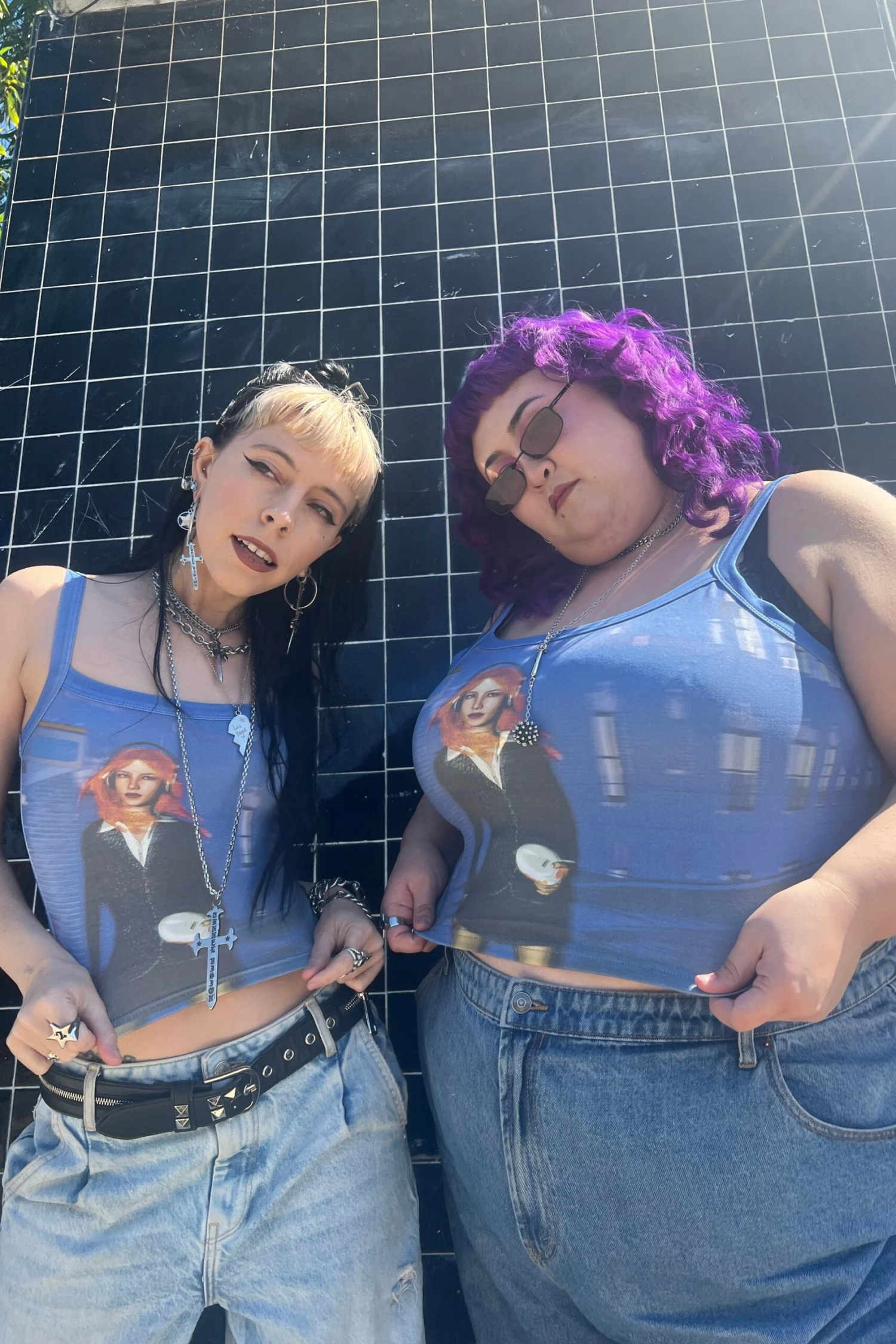 Lizzie Headphones Tank Top 7 Lizzie Headphones Tank Top - Image 7