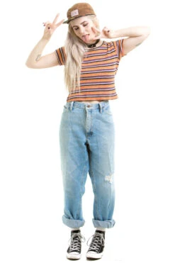 Vintage Classics - Distressed Jeans -TUNNEL Vision Shop IMG 7624 1296x 9a310c43 9ab3 4890 8ce6 d812cba2509d