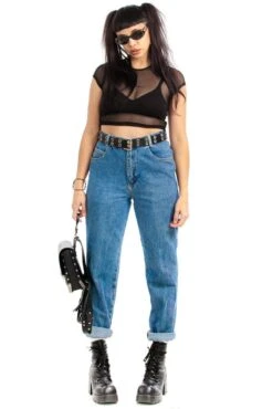 Vintage Classics - Mom Jeans -TUNNEL Vision Shop IMG 9578 421c3232 7753 46f2 a715 d55ae1eeb3e8