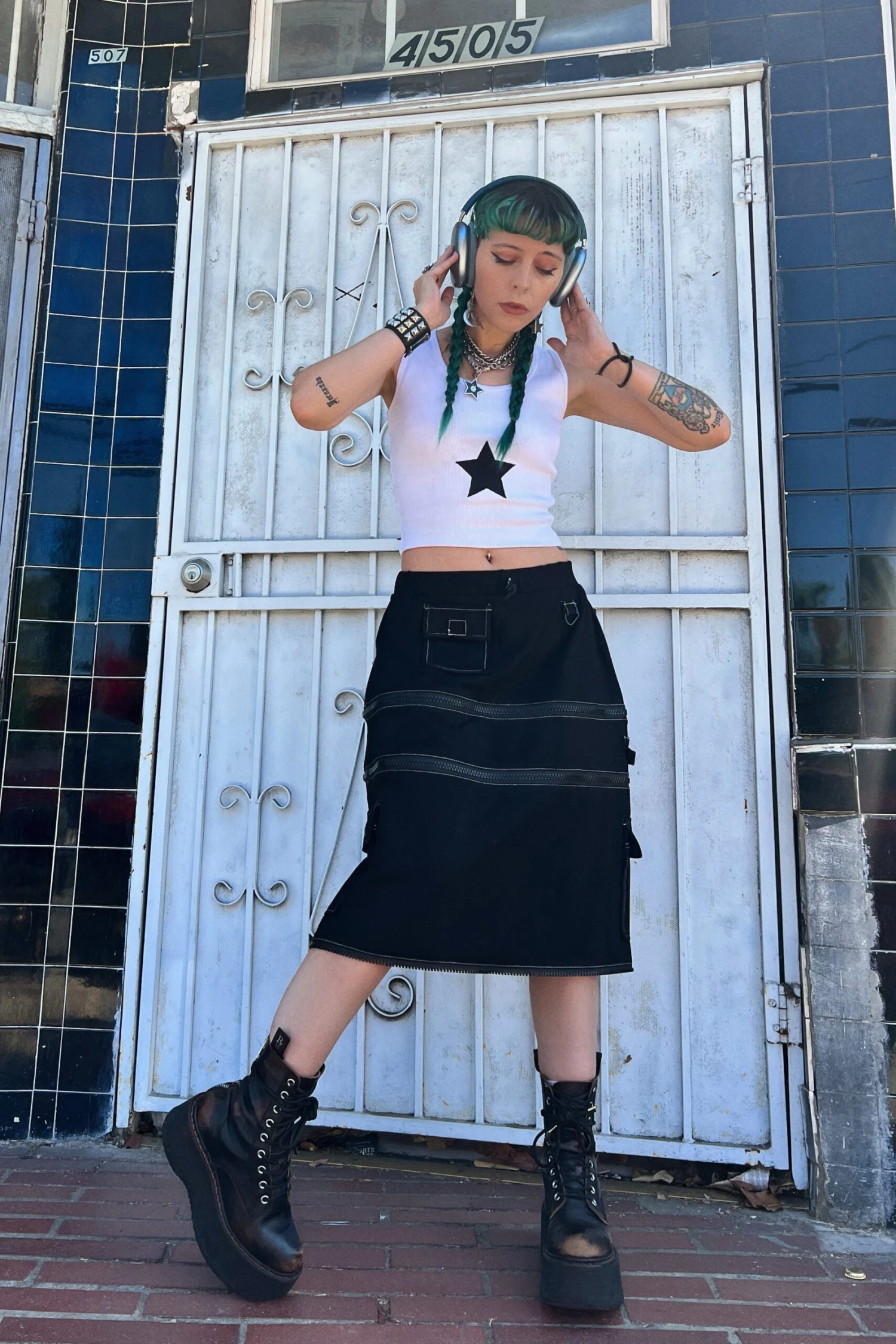 Black Carmen 5-in-1 Convertible Cargo Skirt 10 Black Carmen 5-in-1 Convertible Cargo Skirt - Image 10