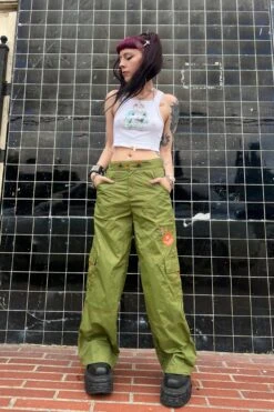 Splendor Olive Parachute Pants 25 Splendor Olive Parachute Pants -TUNNEL Vision Shop grnpants1