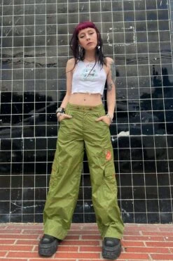 Splendor Olive Parachute Pants 26 Splendor Olive Parachute Pants -TUNNEL Vision Shop grnpants21