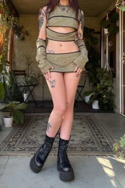 40-in-1 Olive Green Zip-Off Convertible Dress 23 40-in-1 Olive Green Zip-Off Convertible Dress -TUNNEL Vision Shop gszd