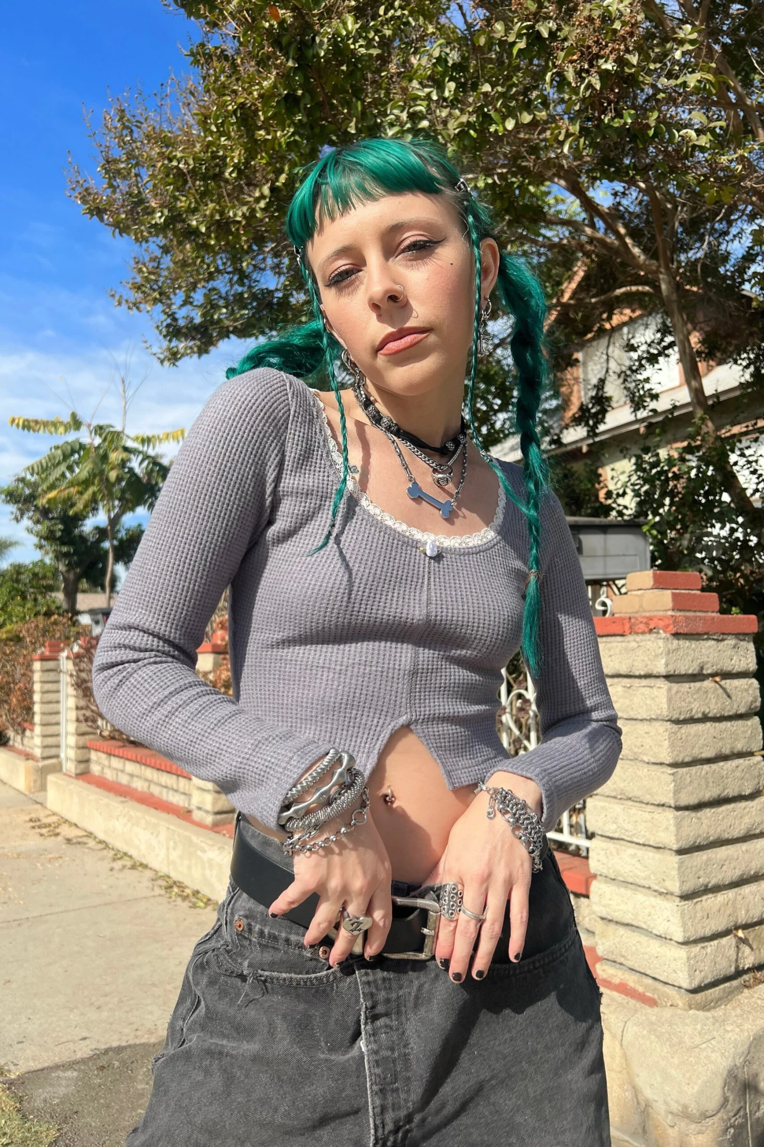 Rosa Grey Lace-Trimmed Thermal Long-Sleever 2 Rosa Grey Lace-Trimmed Thermal Long-Sleever - Image 2