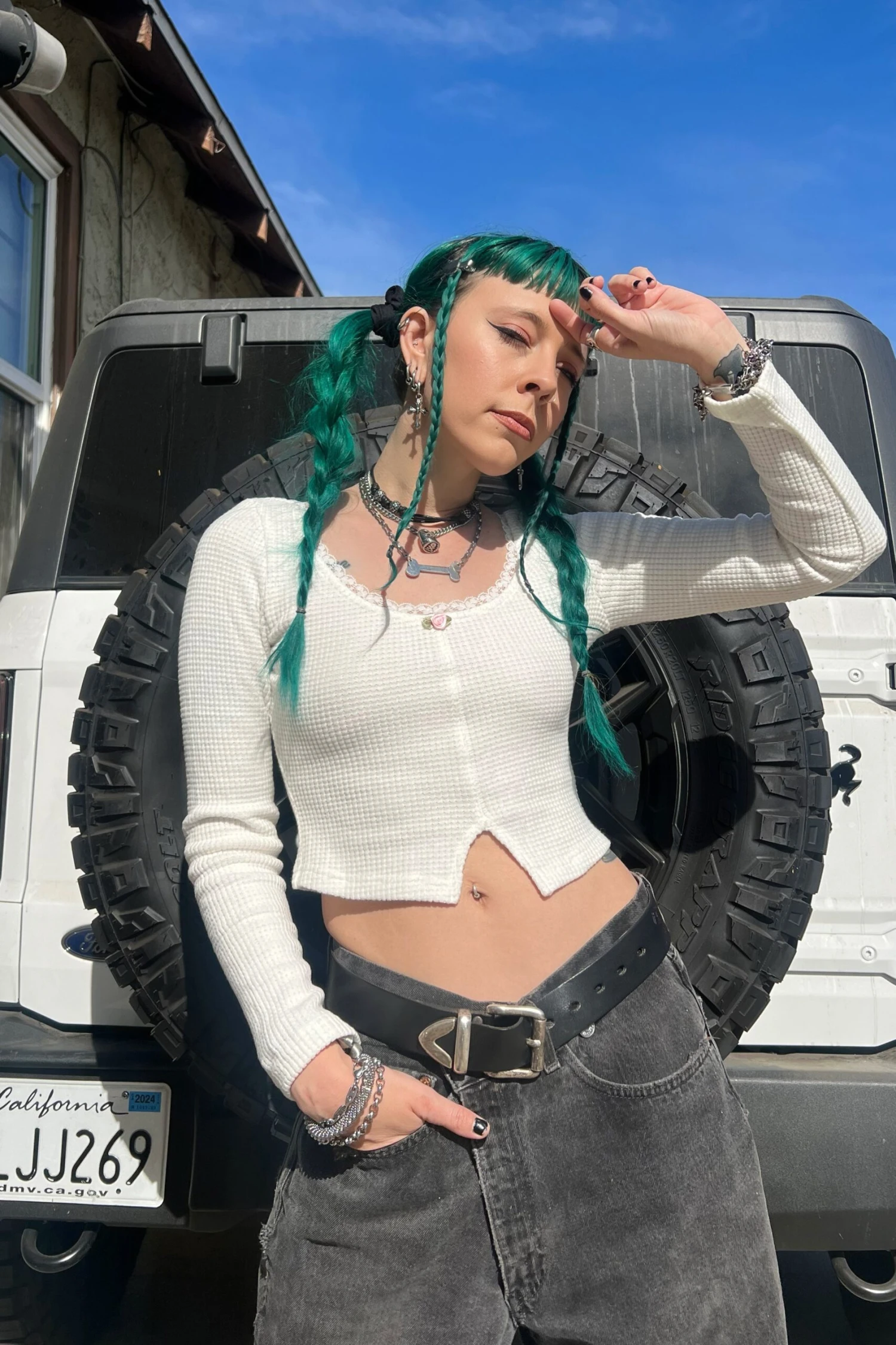 Rosa White Lace-Trimmed Thermal Long-Sleever 6 Rosa White Lace-Trimmed Thermal Long-Sleever - Image 6