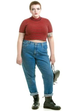 Vintage Classics - Mom Jeans -TUNNEL Vision Shop tunnelvision 0393 61962068 ce55 459c 8270 6e1b63506c38