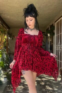 Desdemona Red Velvet Mix Dress 18 Desdemona Red Velvet Mix Dress -TUNNEL Vision Shop wgEKSHJN